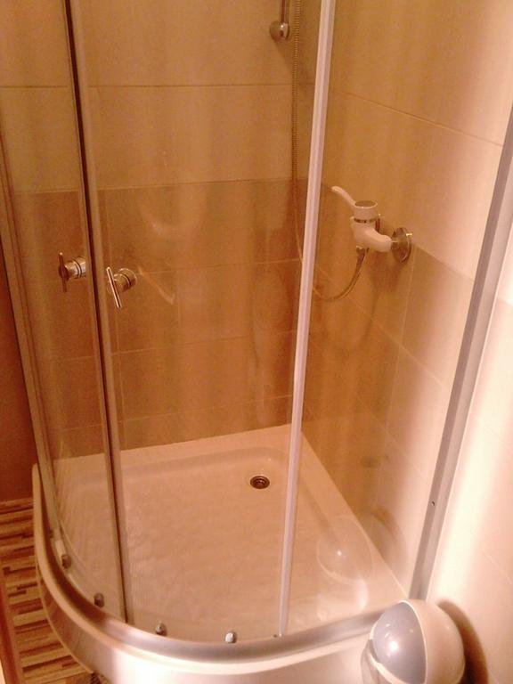 Rooms Josip Korenica Ngoại thất bức ảnh