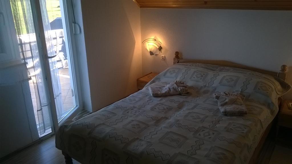 Rooms Josip Korenica Ngoại thất bức ảnh